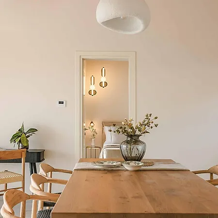 Vila Ntina Plateies